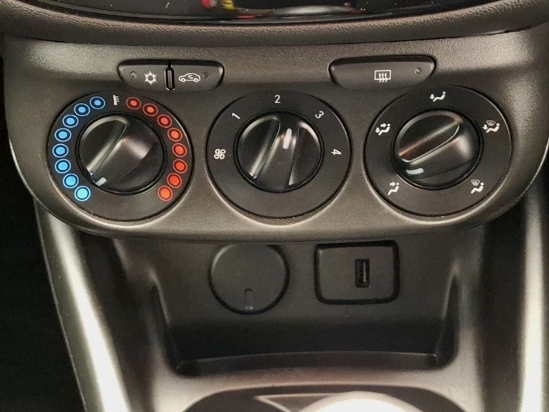 Used Vauxhall Corsa 2018 for sale - 78126537: Photo 16