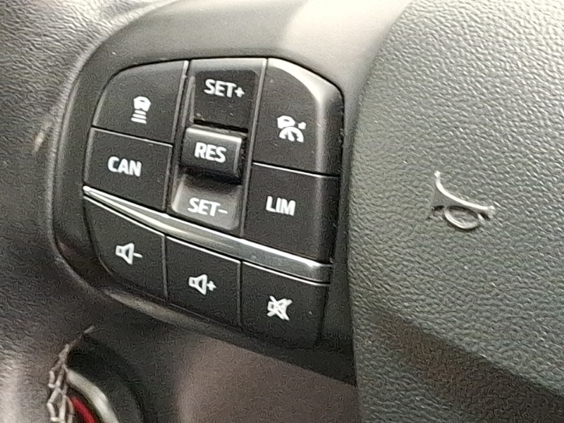 Used Ford Fiesta 2017 for sale - 77219230: Photo 17