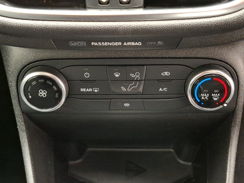 Used Ford Fiesta 2017 for sale - 77219230: Photo 19