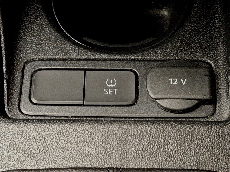 Used Volkswagen up! 2015 for sale - 77644191: Photo 11