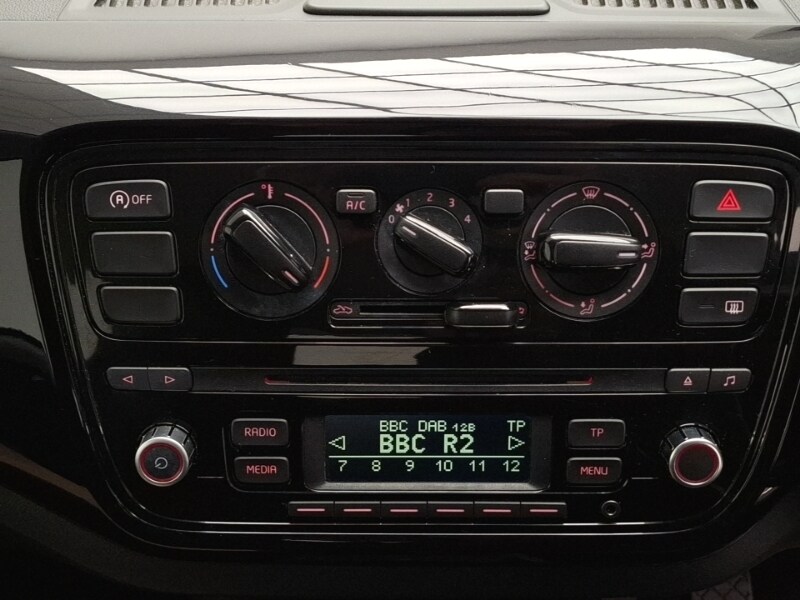 Used Volkswagen up! 2015 for sale - 77644191: Photo 18