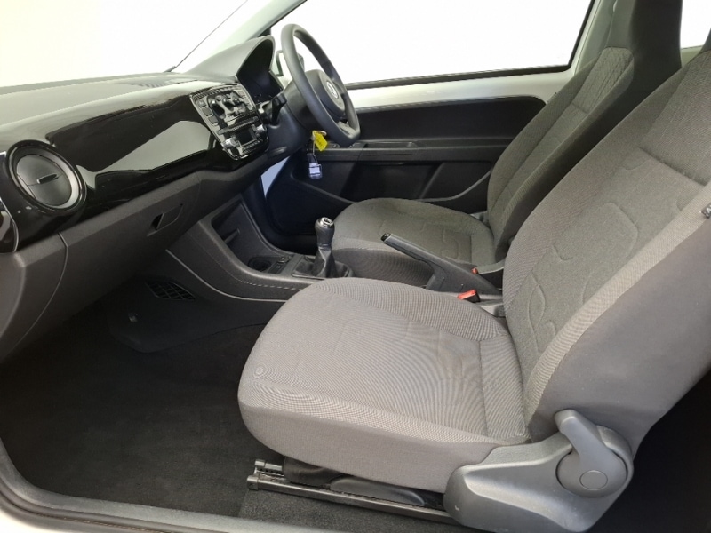 Used Volkswagen up! 2015 for sale - 77644191: Photo 5