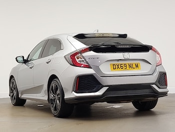 Used Honda Civic 2019 for sale - 75934055: Photo