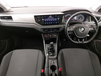 Used Volkswagen Polo 2019 for sale - 76450888: Photo