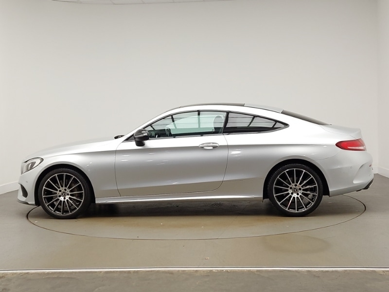 Used Mercedes-Benz C Class 2017 for sale - 76384045: Photo 4