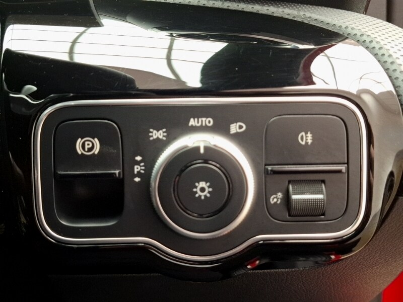 Used Mercedes-Benz A-Class 2019 for sale - 76493221: Photo 18