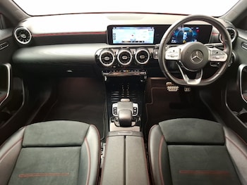 Used Mercedes-Benz A-Class 2019 for sale - 76493221: Photo