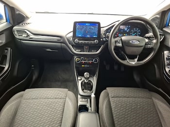 Used Ford Puma 2024 for sale - 77652120: Photo