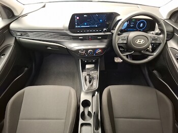 Used Hyundai BAYON 2025 for sale - 76478300: Photo