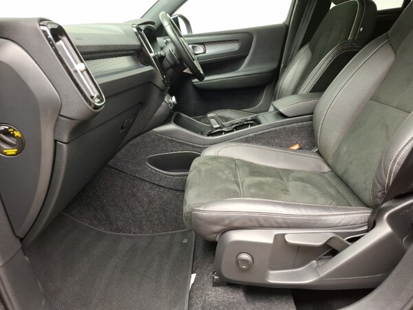 Used Volvo XC40 2020 for sale - 76183701: Photo 5