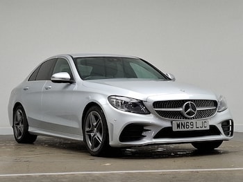 Used Mercedes-Benz C Class 2019 for sale - 77379862: Photo