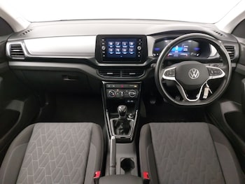 Used Volkswagen T-Cross 2024 for sale - 76788860: Photo