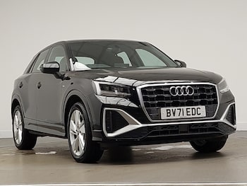 Audi - Q2