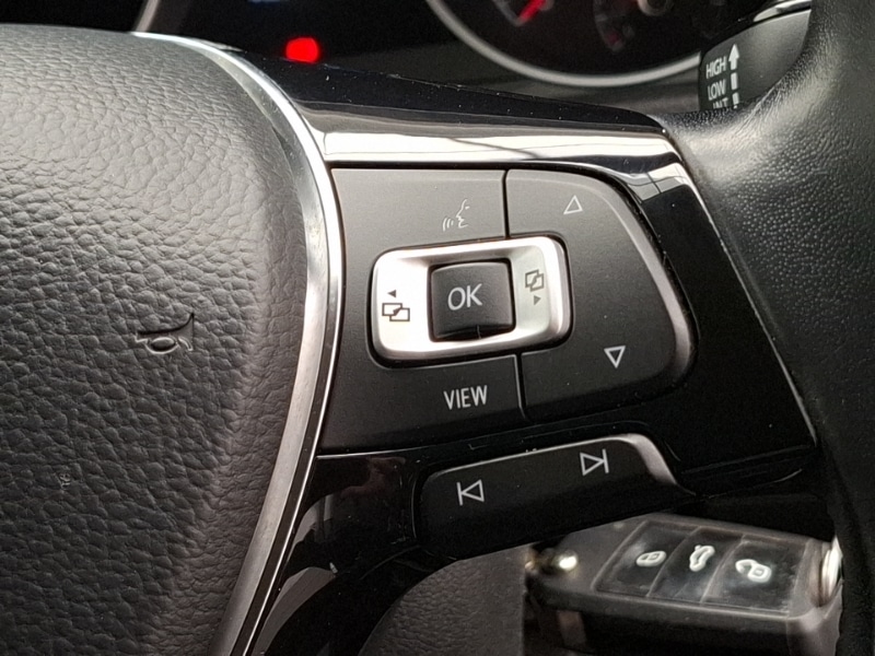 Used Volkswagen Golf 2019 for sale - 76983166: Photo 19