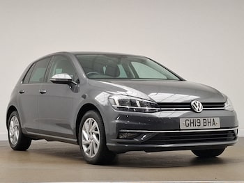 Used Volkswagen Golf 2019 for sale - 76983166: Photo