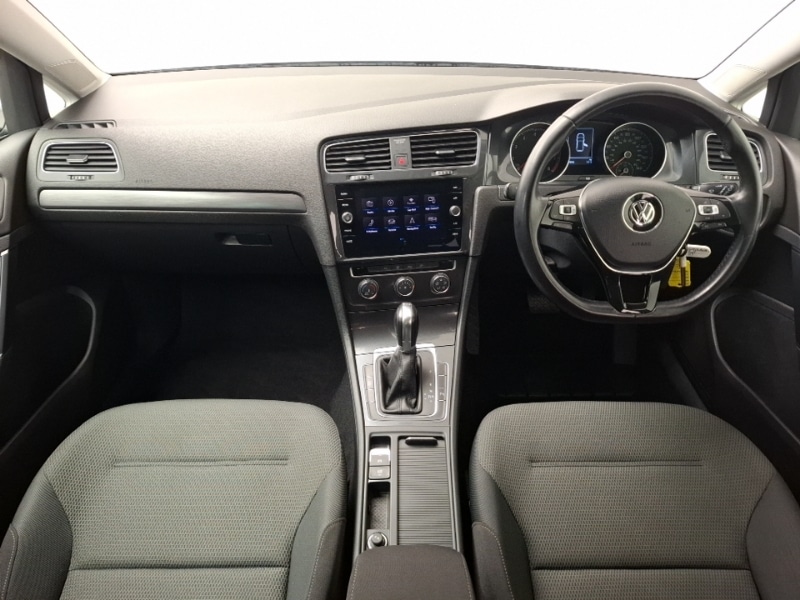 Used Volkswagen Golf 2019 for sale - 76983166: Photo 2