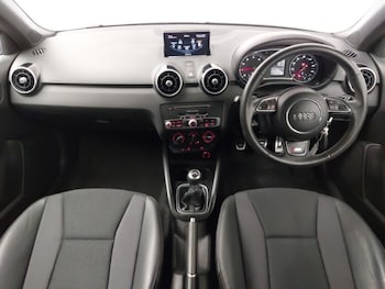 Used Audi A1 2017 for sale - 76052558: Photo 2