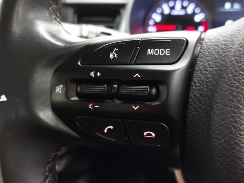 Used Kia Stonic 2023 for sale - 77652177: Photo 18