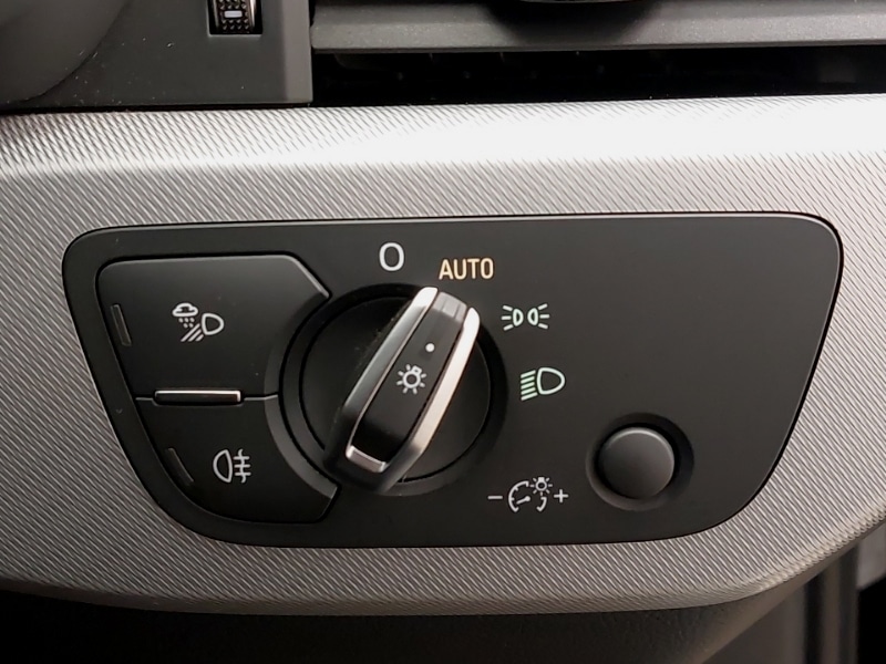 Used Audi A4 2018 for sale - 76763758: Photo 19