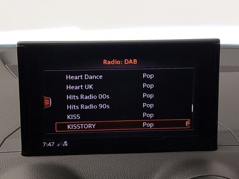 Used Audi Q2 2018 for sale - 77751880: Photo 10