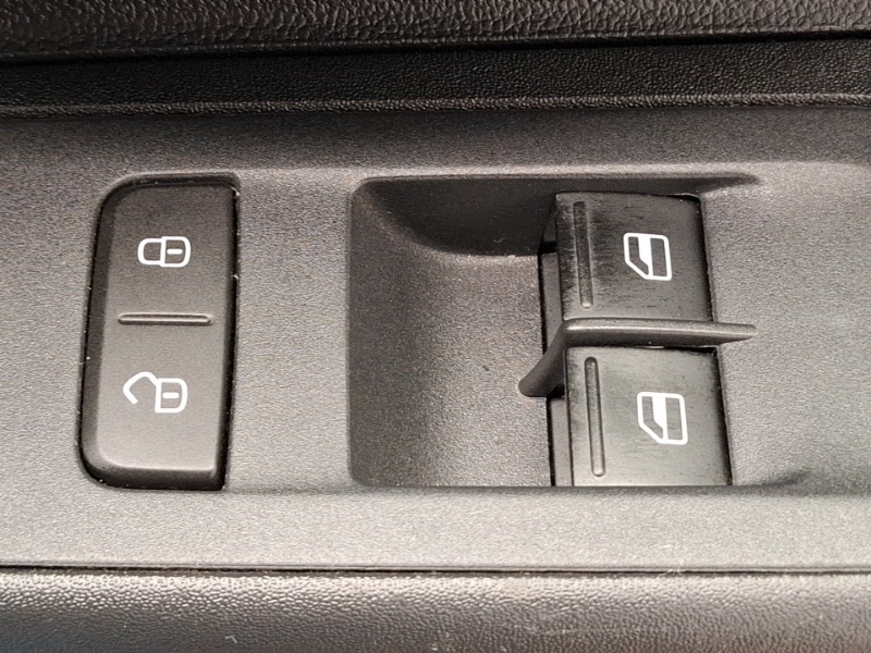 Used Volkswagen up! 2019 for sale - 77134304: Photo 14