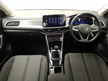 Used Volkswagen T-Roc 2023 for sale - 78523159: Photo