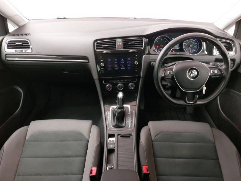 Used Volkswagen Golf 2018 for sale - 77338405: Photo 2