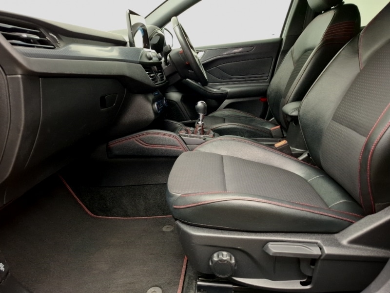 Used Ford Focus 2018 for sale - 76897784: Photo 5