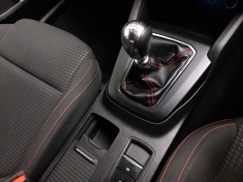 Used Ford Focus 2023 for sale - 78013522: Photo 15