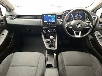 Used Renault Clio 2021 for sale - 78523060: Photo