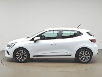Used Renault Clio 2021 for sale - 78523060: Photo