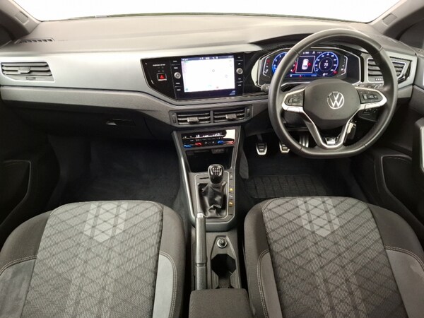 Used Volkswagen Taigo 2024 for sale - 76145106: Photo 2