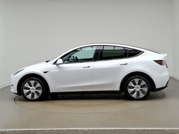 Used Tesla Model Y 2023 for sale - 79175742: Photo