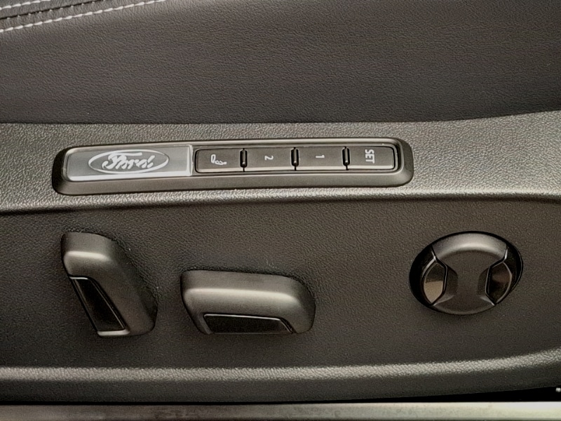 Used Ford Explorer 2024 for sale - 76135044: Photo 15