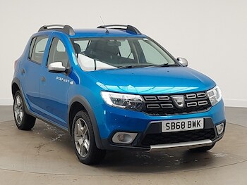 Used Dacia Sandero Stepway 2018 for sale - 77694964: Photo