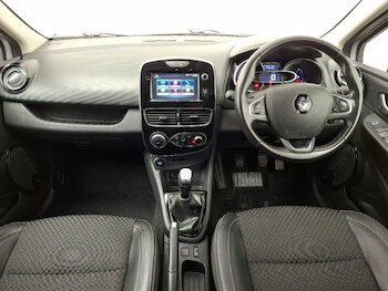 Used Renault Clio 2018 for sale - 78099327: Photo