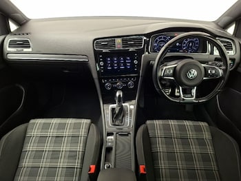 Used Volkswagen Golf 2019 for sale - 79489567: Photo