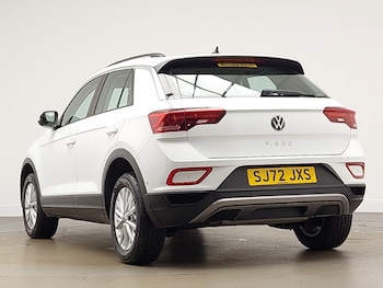 Used Volkswagen T-Roc 2022 for sale - 75550933: Photo