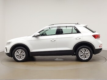Used Volkswagen T-Roc 2022 for sale - 75550933: Photo