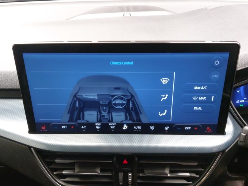 Used Ford Focus 2023 for sale - 77907928: Photo 16