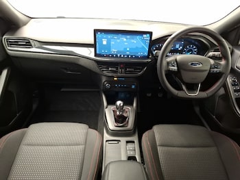 Used Ford Focus 2022 for sale - 76160660: Photo