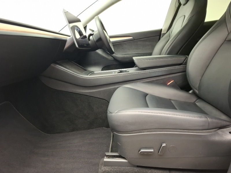 Used Tesla Model Y 2022 for sale - 76183606: Photo 5