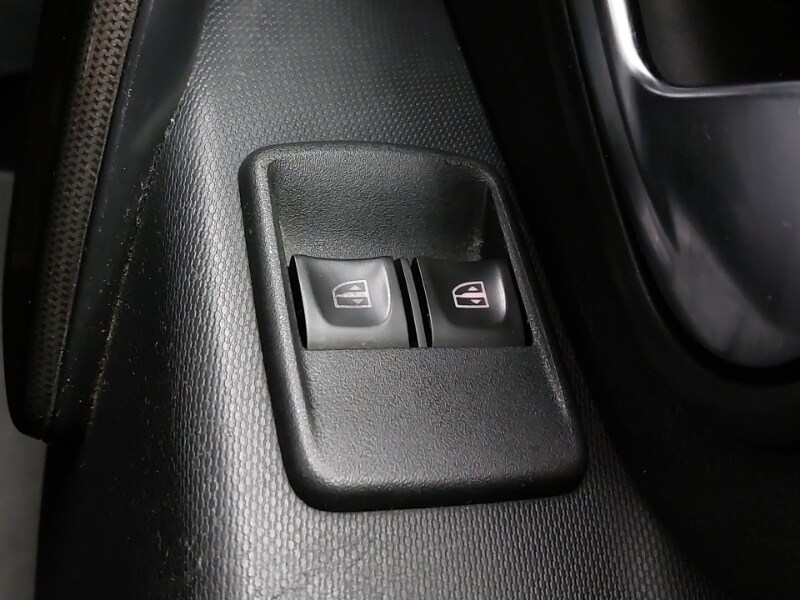 Used Dacia Sandero Stepway 2018 for sale - 77751859: Photo 17