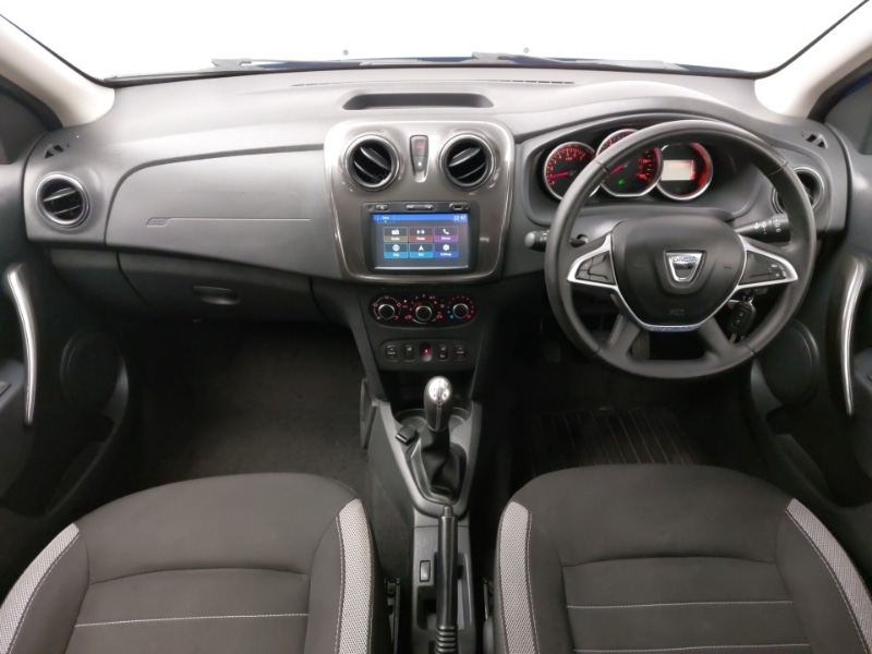 Used Dacia Sandero Stepway 2018 for sale - 77751859: Photo 2