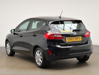 Used Ford Fiesta 2017 for sale - 77605980: Photo