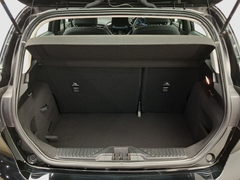 Used Ford Fiesta 2017 for sale - 77605980: Photo 8