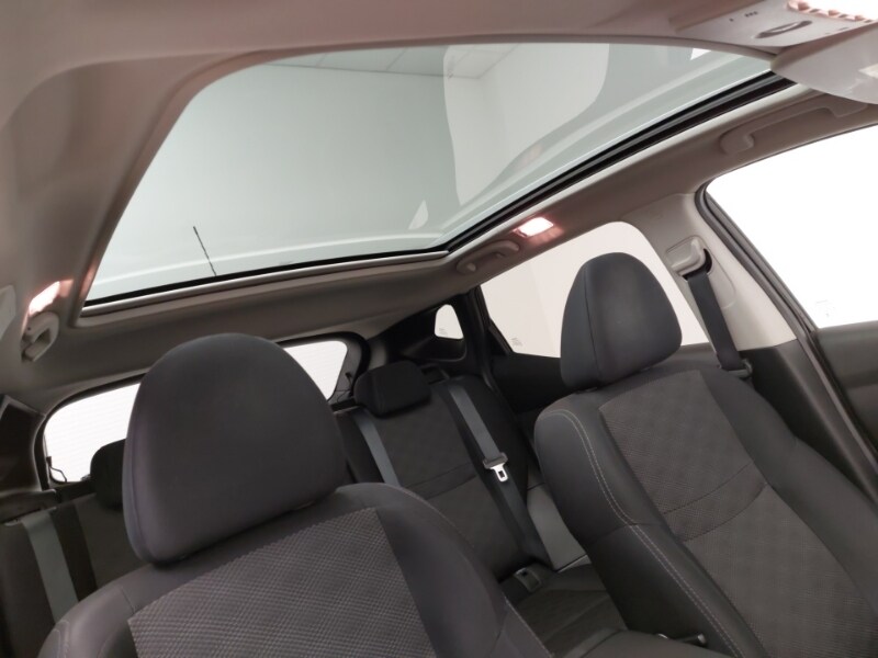 Used Nissan Qashqai 2017 for sale - 76579360: Photo 14