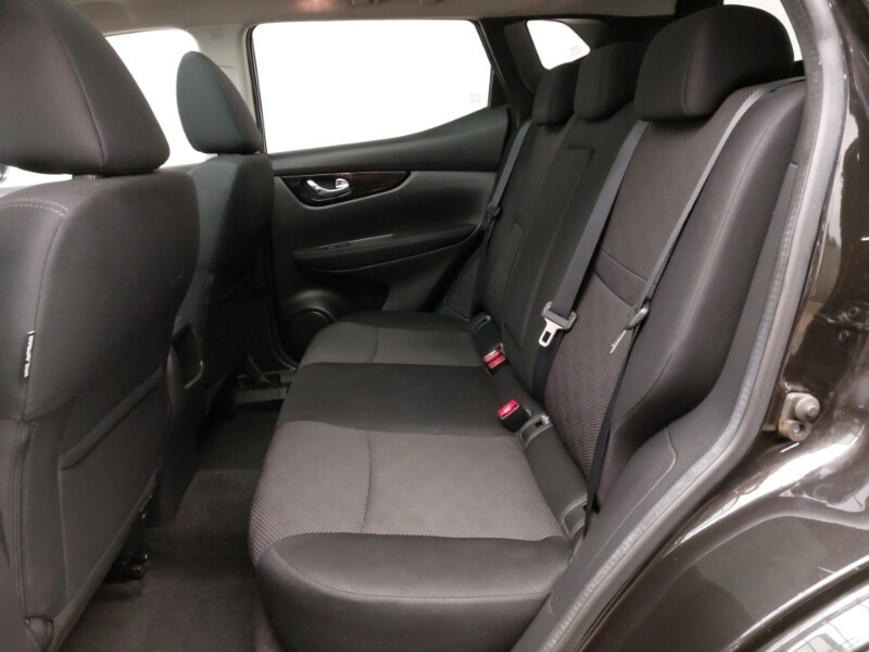 Used Nissan Qashqai 2017 for sale - 76579360: Photo 6