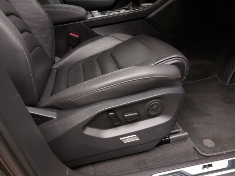 Used Volkswagen Touareg 2020 for sale - 77947778: Photo 14