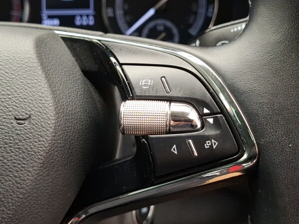 Used Skoda Karoq 2021 for sale - 76187927: Photo 18
